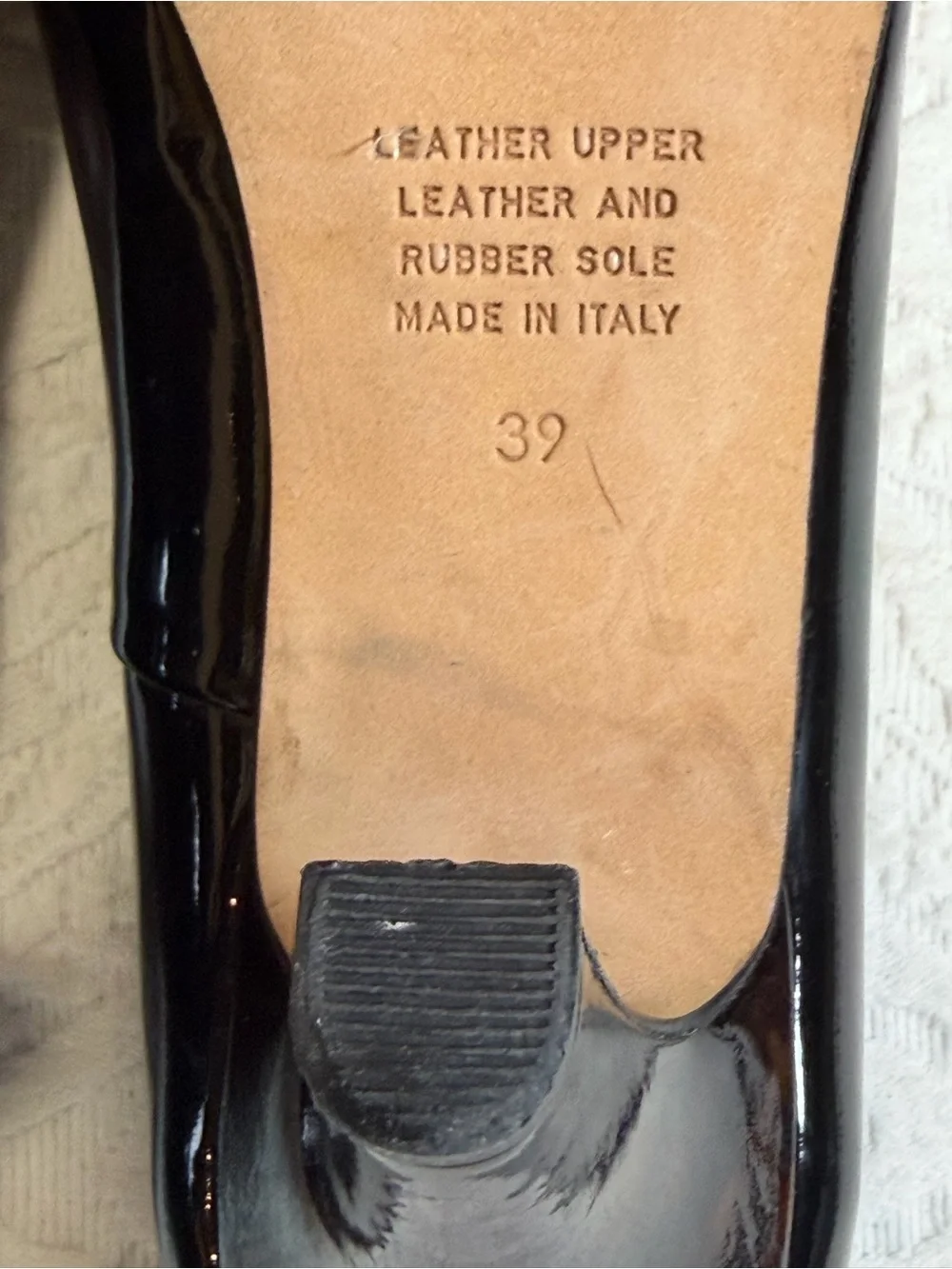 Hand Made In Italy Patent Leather Pumps. EU 39 3” Tortoise shell heels Anyi Lu